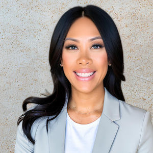 Meet your Posher, Atheana